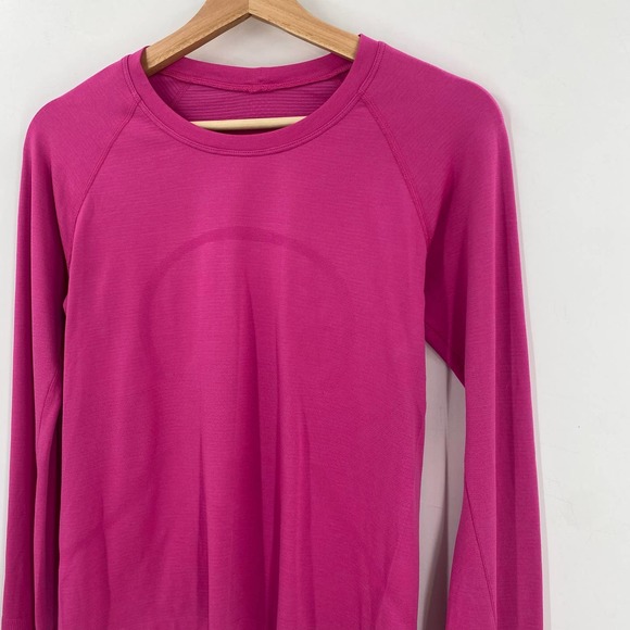 lululemon athletica Tops - Lululemon 8 pink Swiftly Tech Long Sleeve